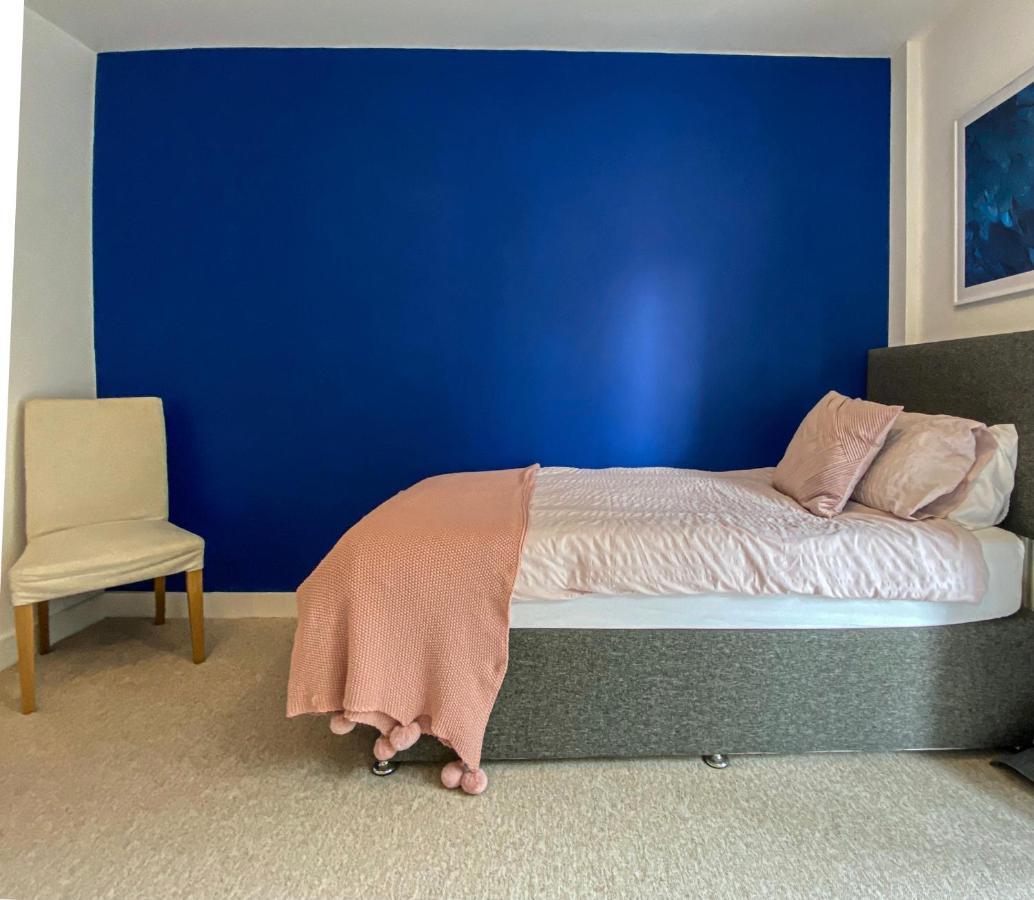 Beautiful, Contemporary 3 Bedroom Apartment Bath Extérieur photo