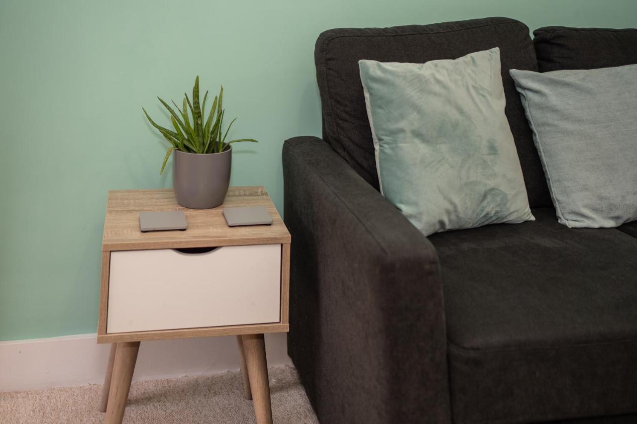 Beautiful, Contemporary 3 Bedroom Apartment Bath Extérieur photo